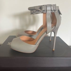 Badgley Mischka Gipsy Women’s Heels Size 7